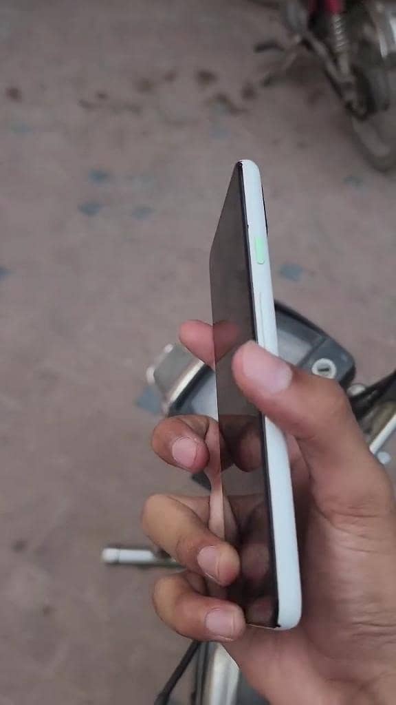 Google Pixel 4a 4