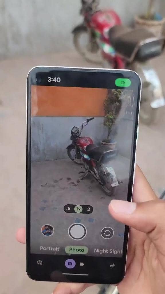 Google Pixel 4a 11