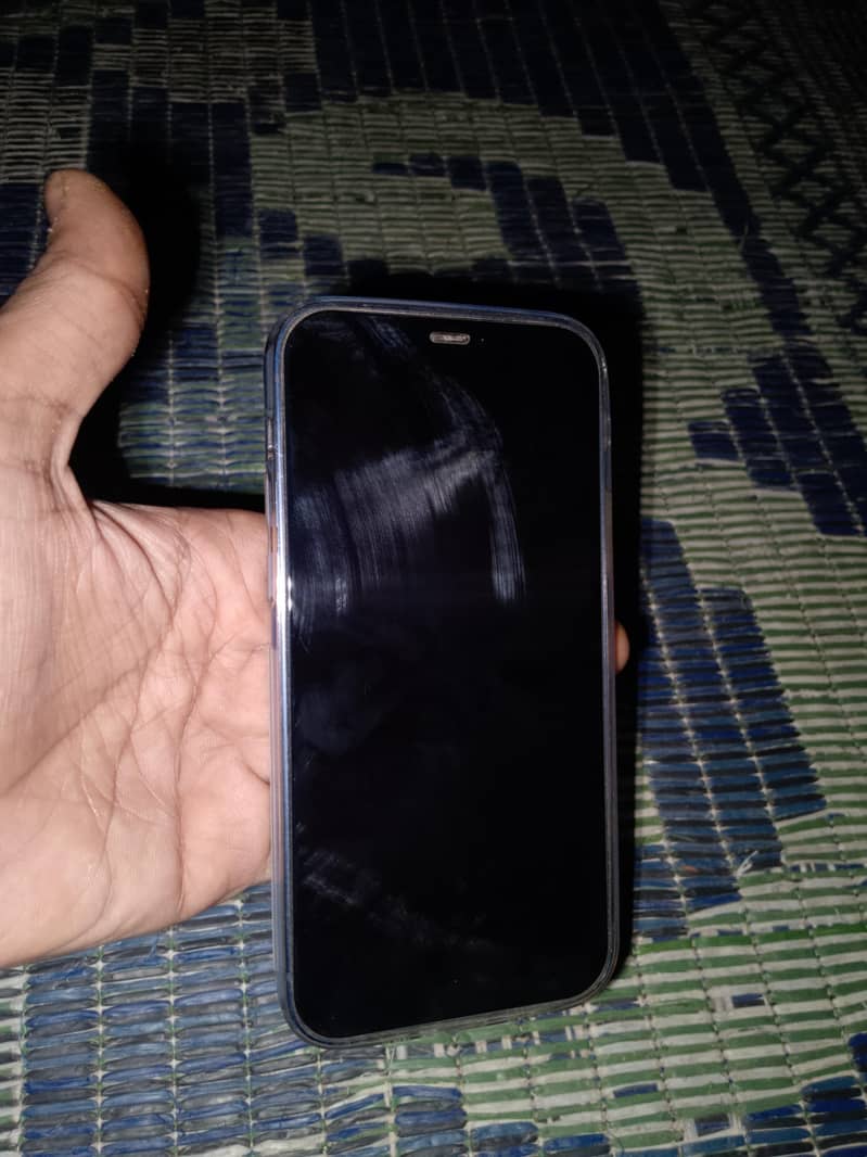 Apple iPhone 12 8