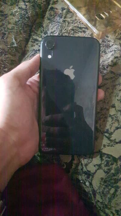 Apple iPhone XR