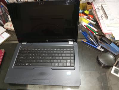 HP,( HEWLETT-PACKARD) LAPTOP, INTEL R CORE, i3-370M