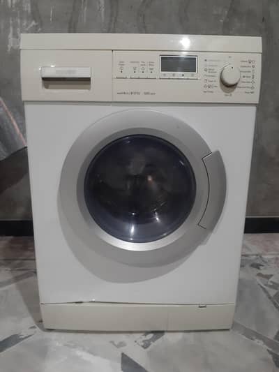 SIEMENS (5KG-7KG) front load washing machine like new