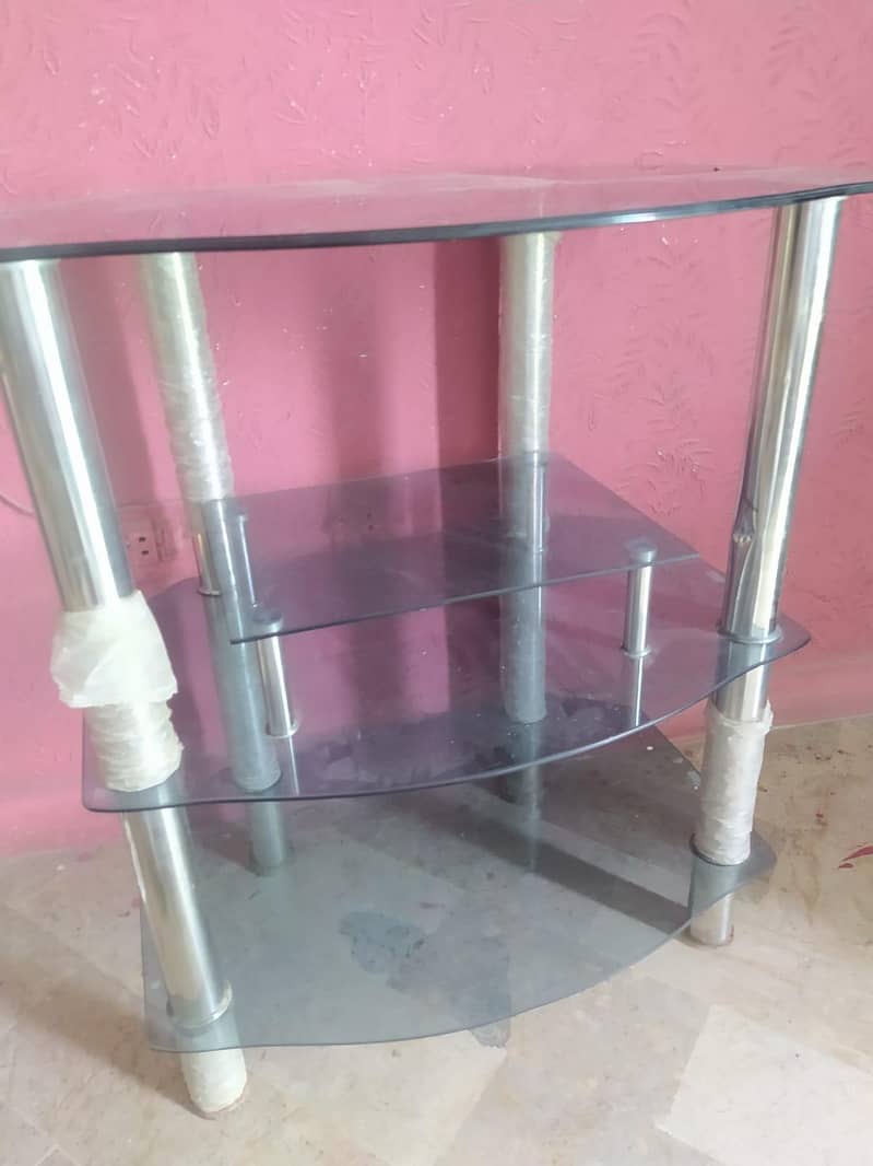 glass table 1