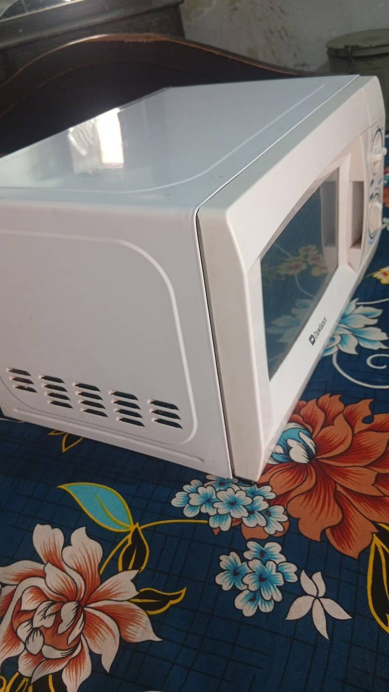 microwave oven 2
