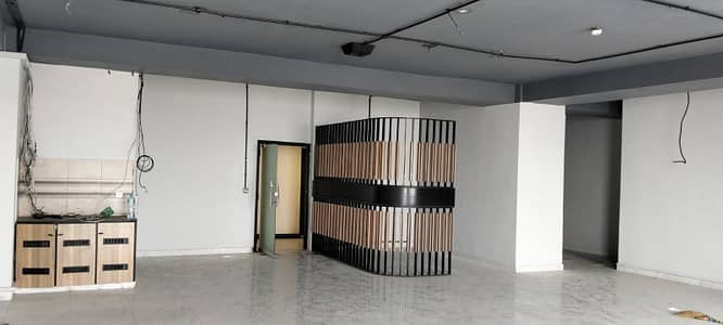 Brand New Building Area 1350 Square Feet Available For Rent Corporate Office In Gulberg 3 Lahore
