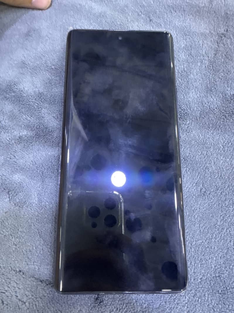 Infinix Note 40 Pro 1