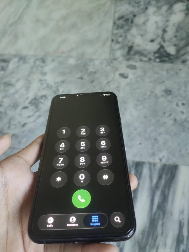 Apple iPhone 11 Pro Max 2