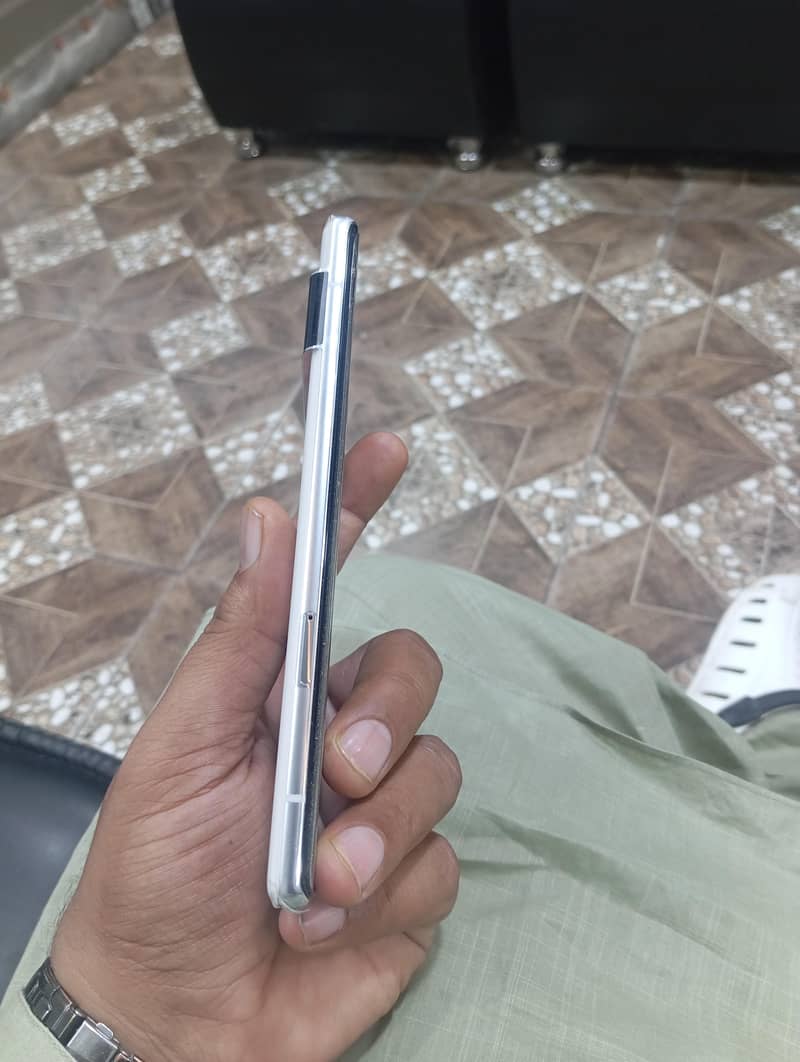 Google Pixel 6 Pro 2