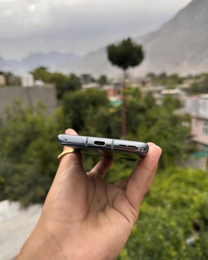 One Plus 9 Pro Condition 10)10 4