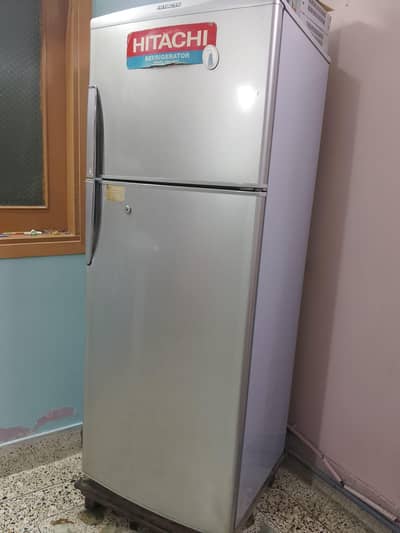 HITACHI refrigerator medium size