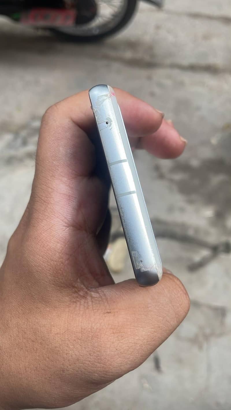 Google Pixel 7a 1