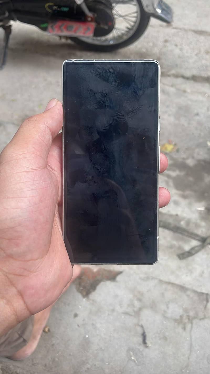 Google Pixel 7a 3