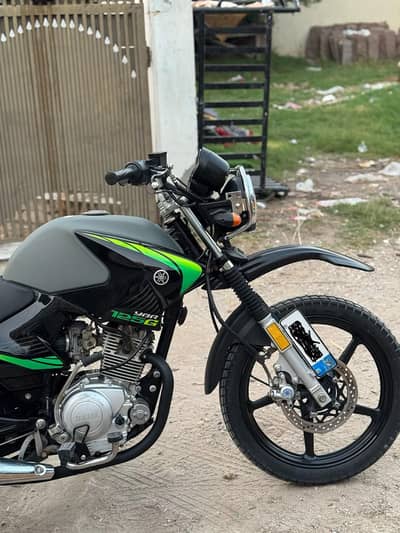 Yamaha YBR 125G 2024 Model