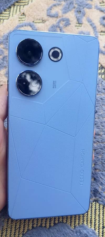 Tecno CAMON 20
