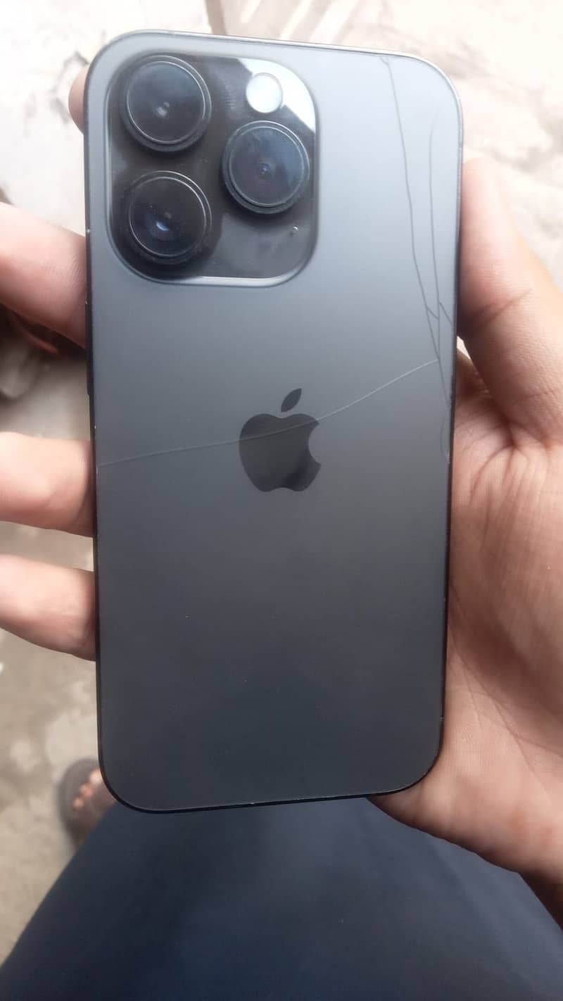 Apple iPhone 14 Pro 3
