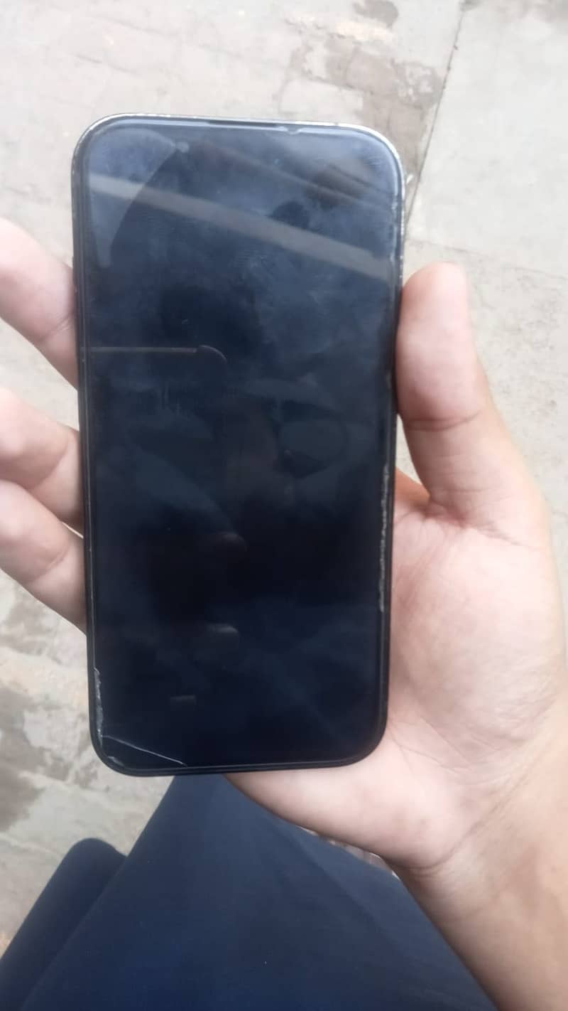 Apple iPhone 14 Pro 4
