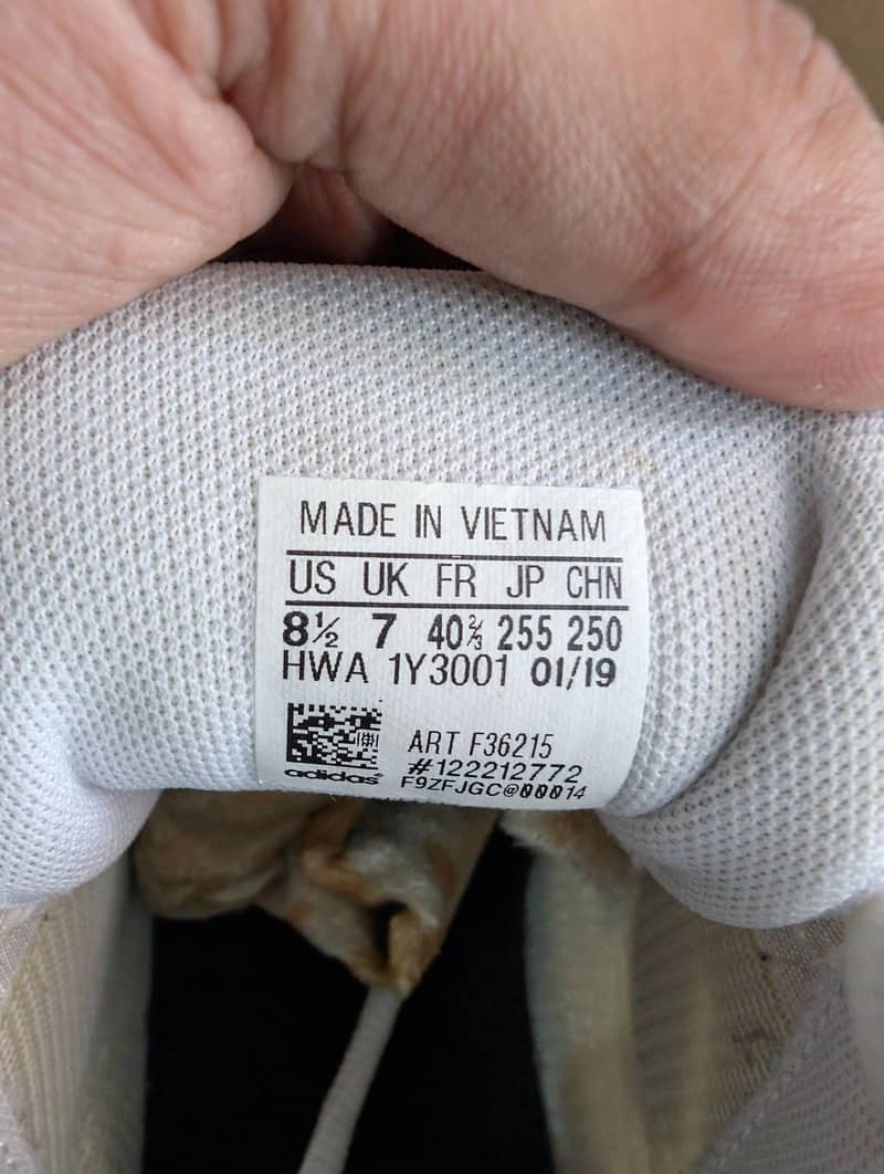 Adidas Cloud foam 0