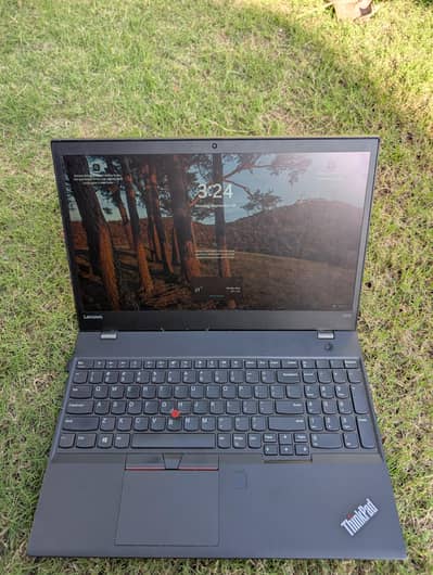 Lenovo T570 15.6" touchscreen i5 7th gen