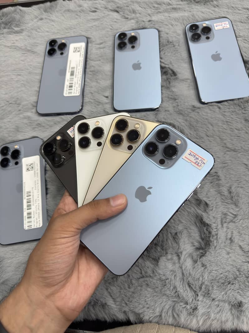 Apple iPhone 13 Pro 0