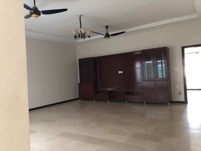 office space available for rent