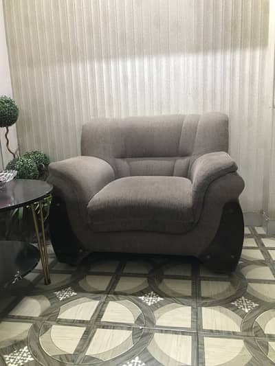 5 seater Sofa set for sell