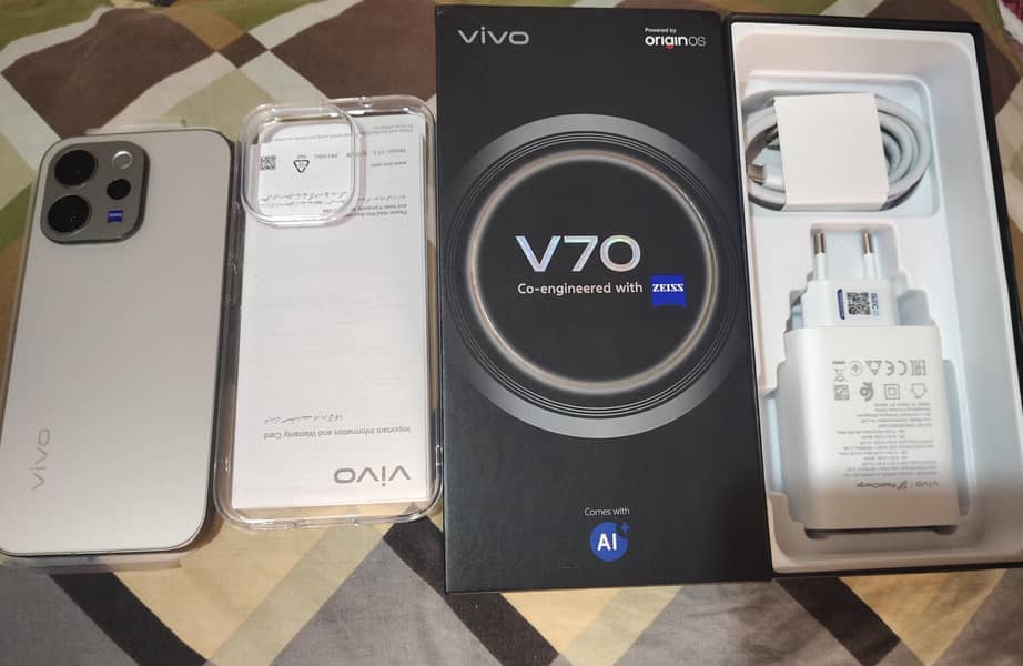 V705g 8/256 0