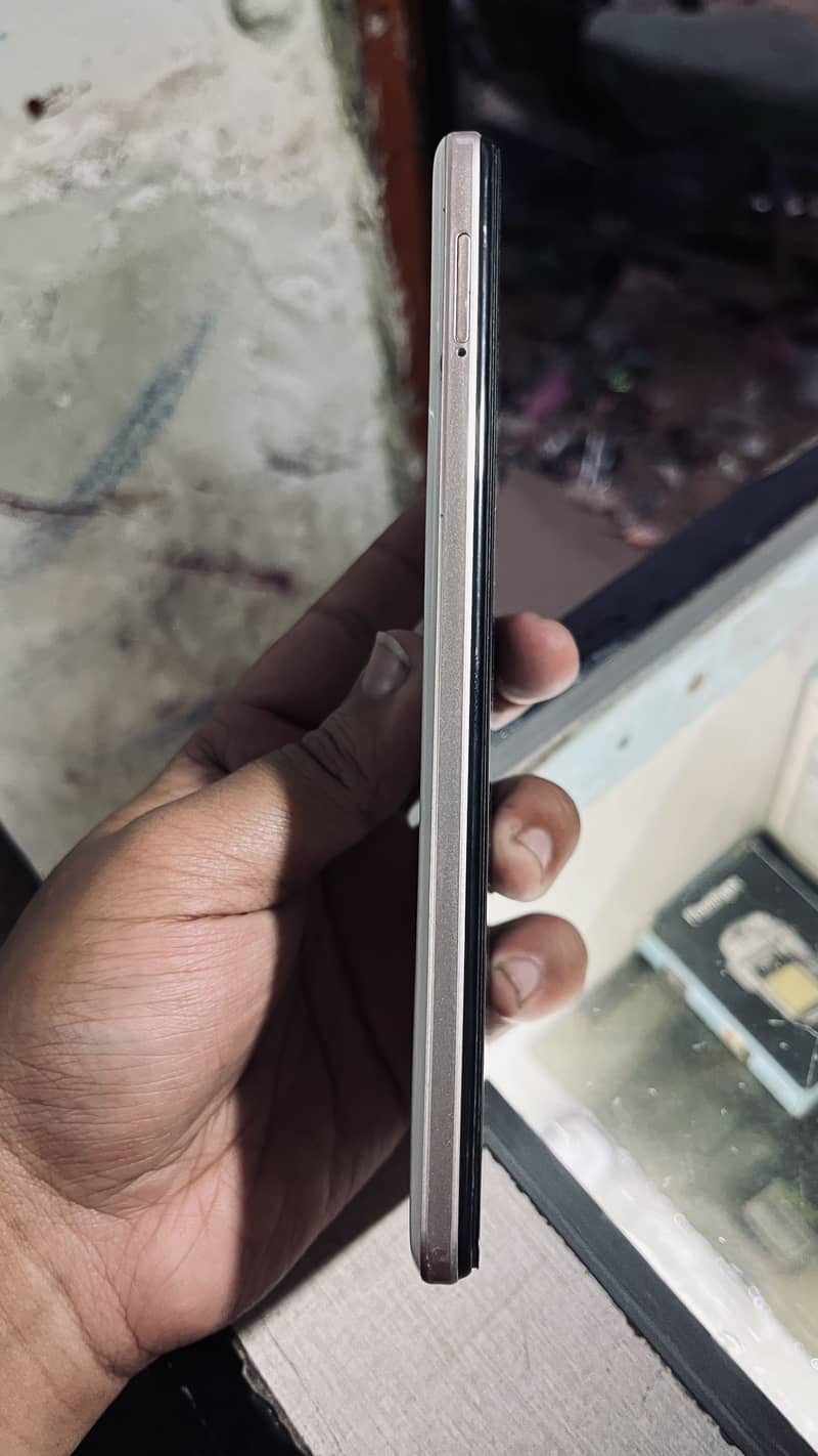 Tecno CAMON 18T 2