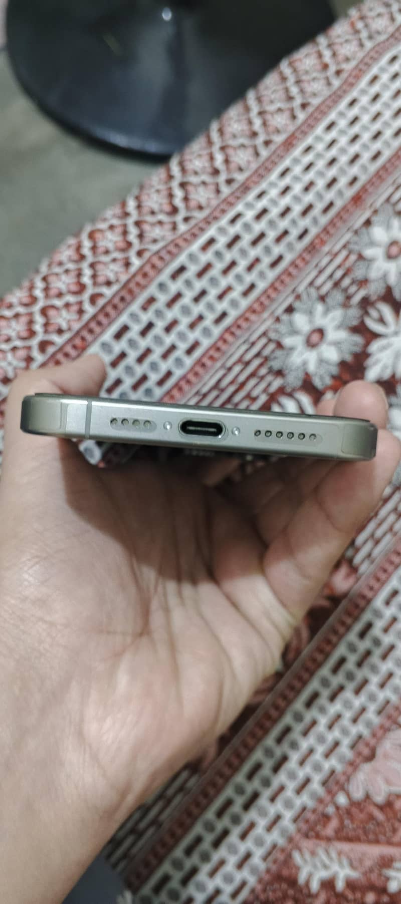 Apple iPhone 15 Pro Max 3