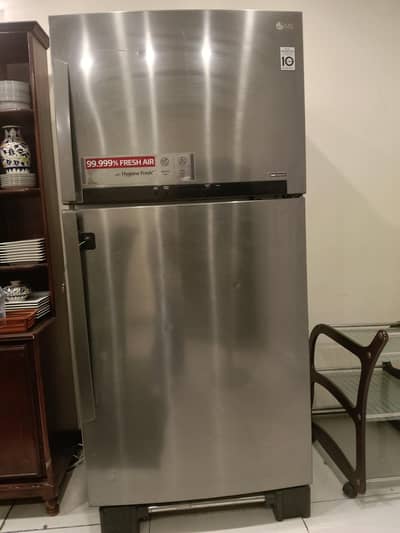 LG full size inverter refrigerator