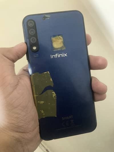 Infinix Hot 8