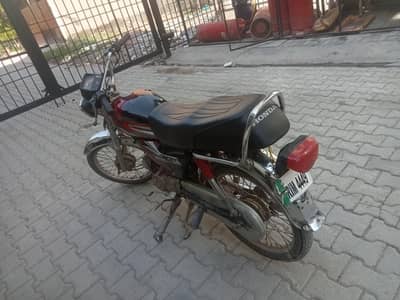 Honda CD 70 Model 2011 for Sell