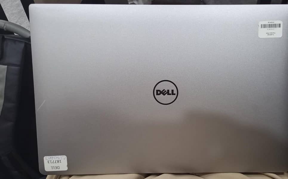 Dell precision 5520 1