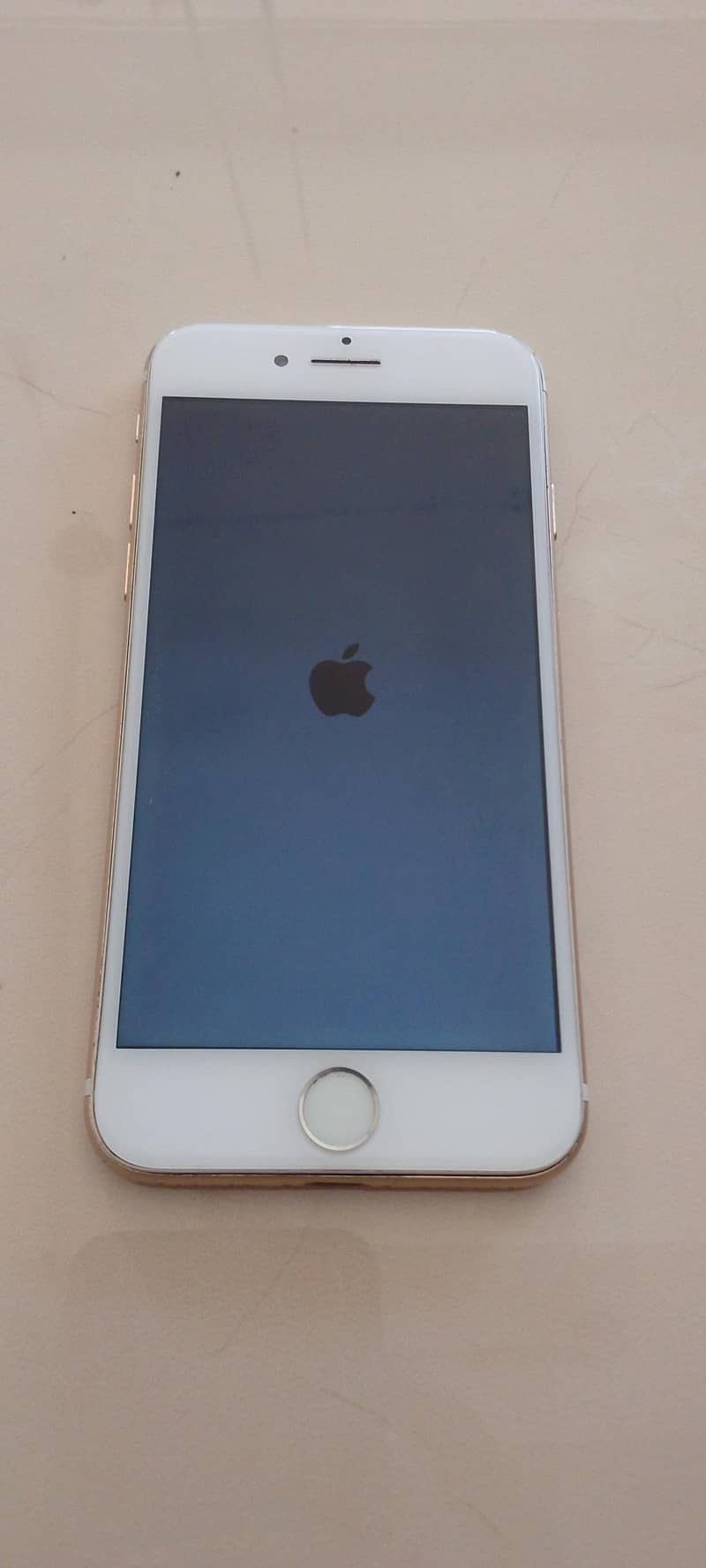 Apple iPhone 7 2