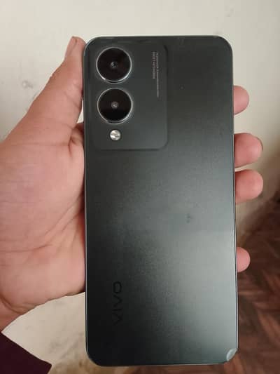 Vivo Y17s