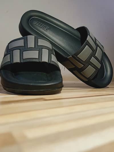 nike sleepers