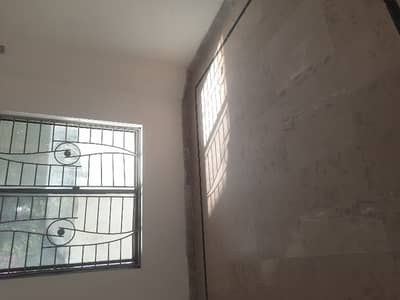 in soan garden kanal ki single storey House 3bedroom only Hiring k liye rent dimnd 125000