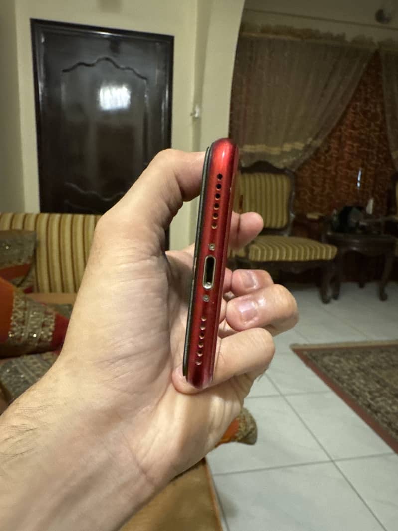 Apple iPhone SE 7