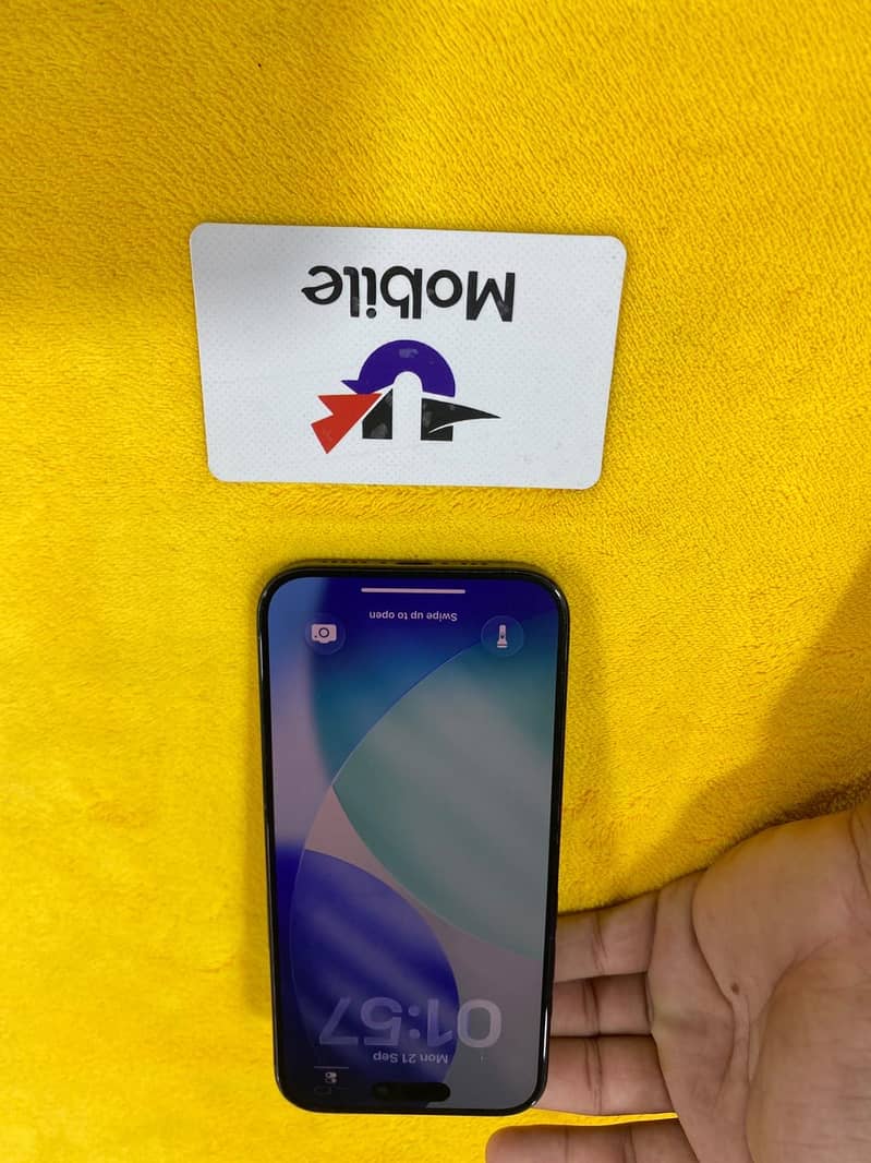 Apple iPhone 15 Pro 2