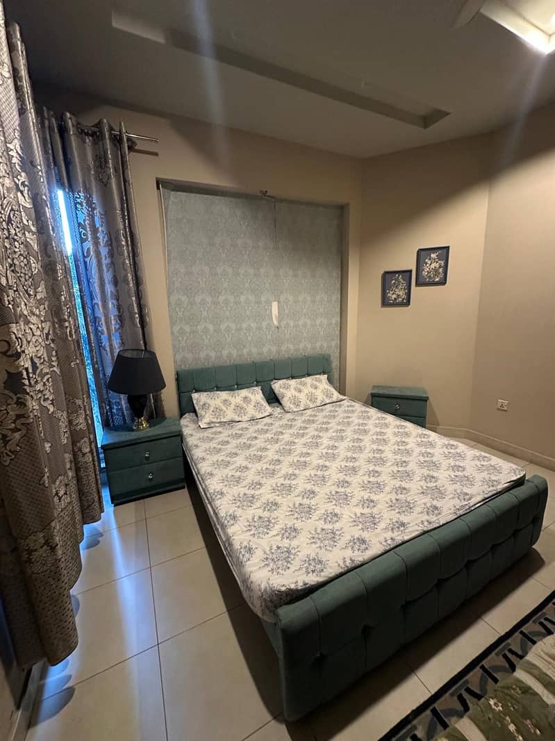 Bed with side tables 1