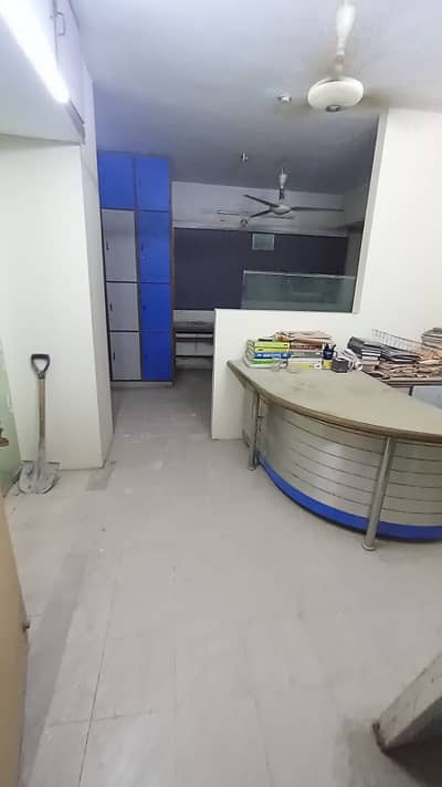 OFFICE FOR RENT WITH ATTACHED BATHROOMS IN BLOCK 13-B, GULSHAN