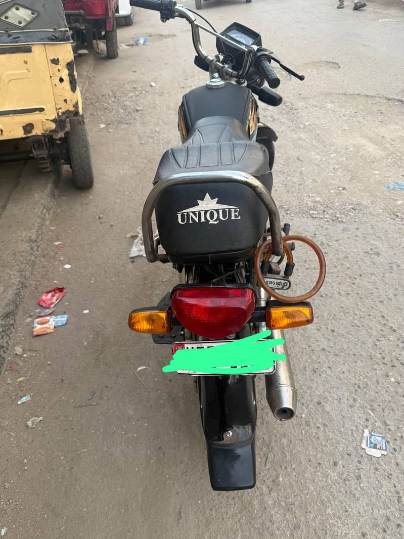 UNIQUE PLUS 5