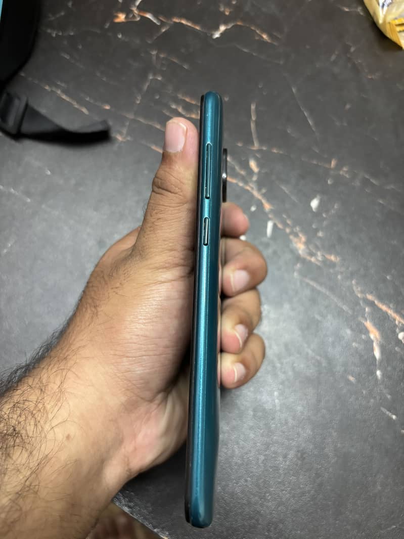 Redmi Note 9 3