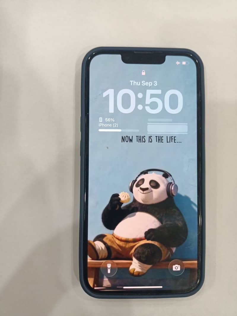 Apple iPhone 13 4
