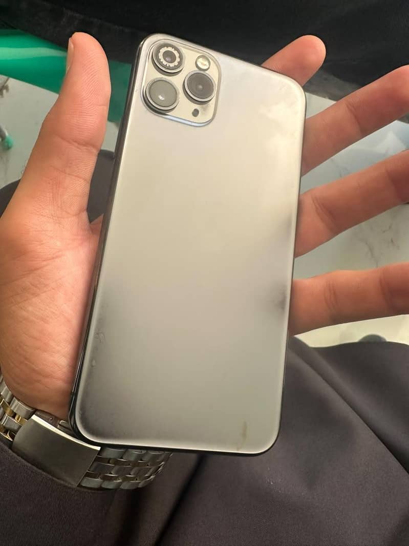 Apple iPhone 11 Pro 0
