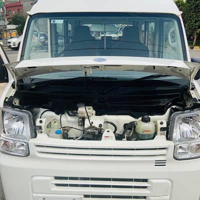 Suzuki Every 2025
