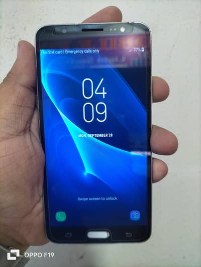 Samsung Mobile J7
