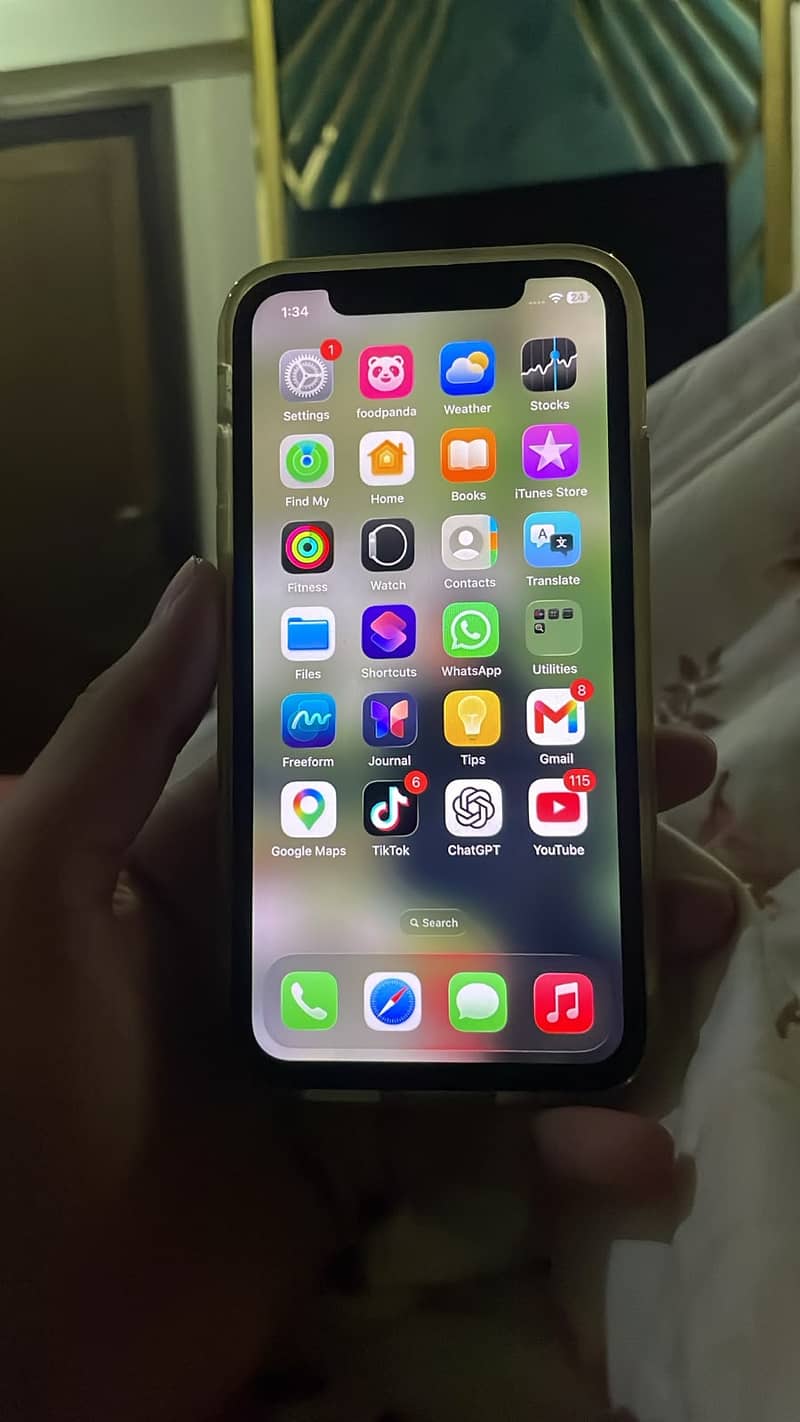 Apple iPhone 11 5