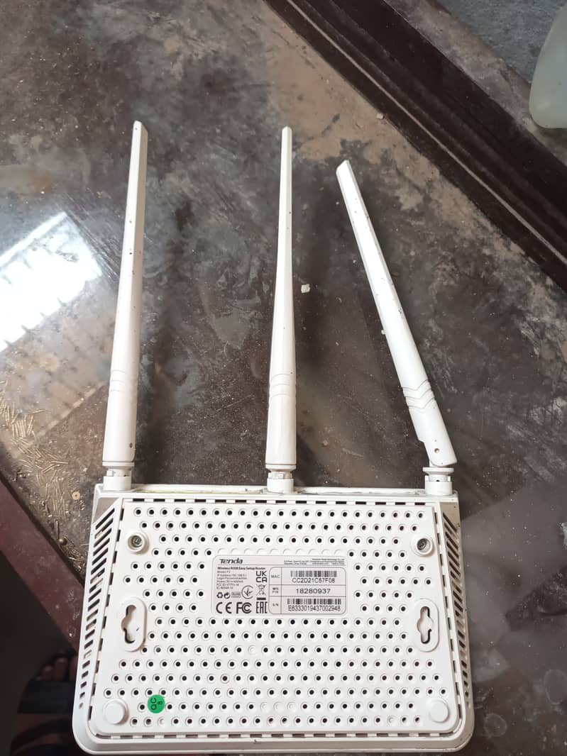 Intenet device 1