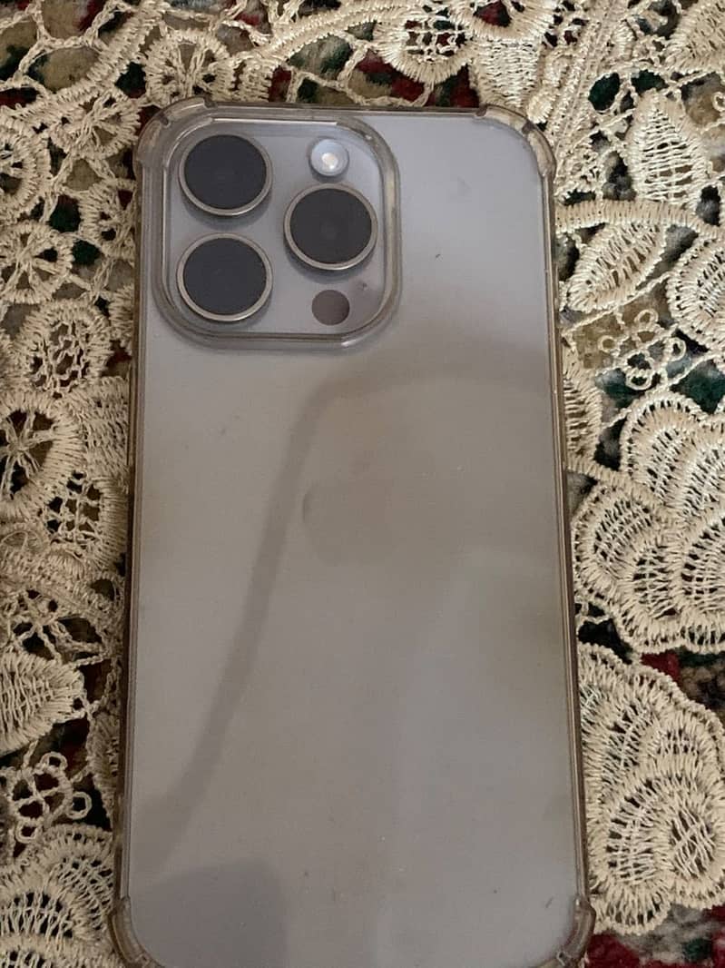 Apple iPhone 15 Pro 1