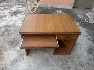 Computer Table